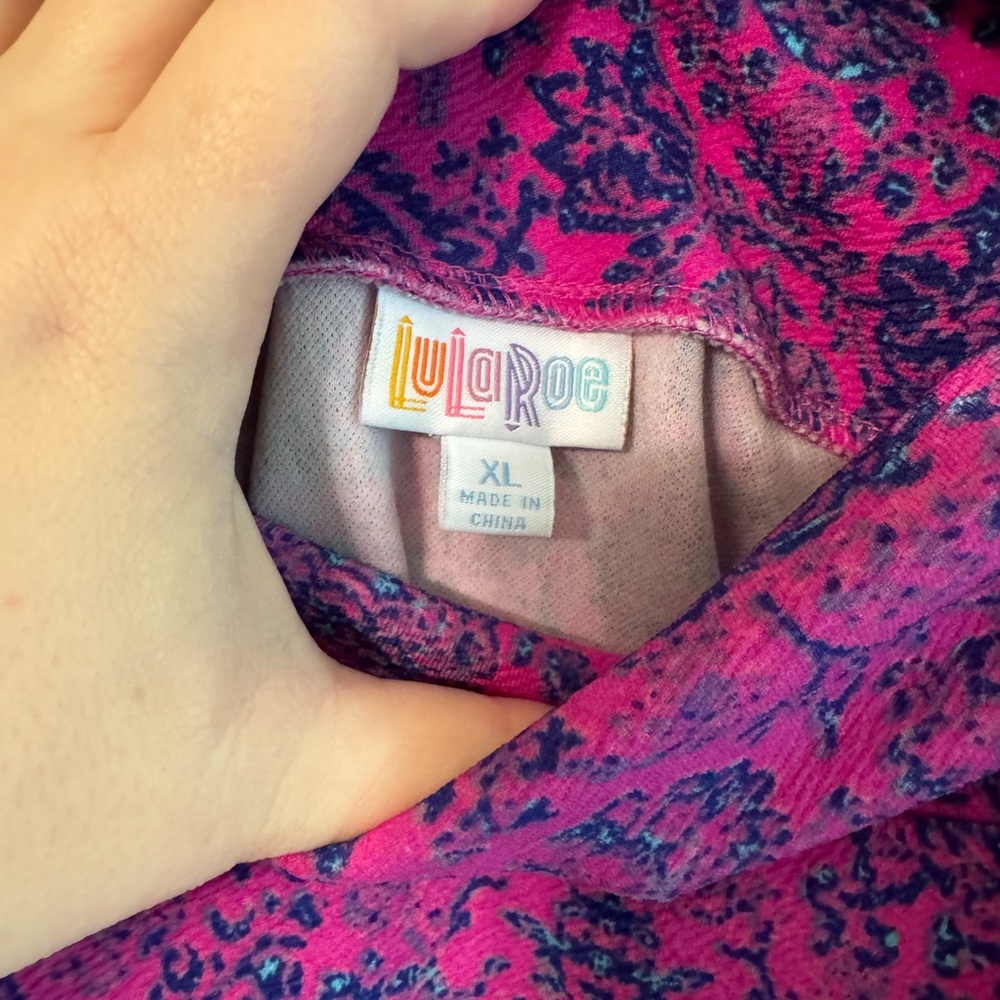 NEW LuLaRoe Cassie Skirt XL Fuchsia/Blue Floral - Picture 4 of 6